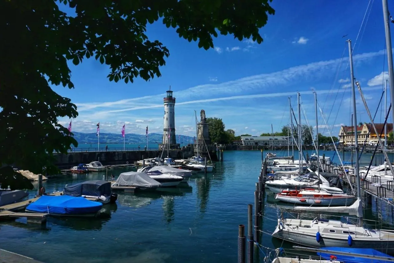 Gaestezimmer Hozici Lindau  Guest house Lindau (Bodensee)